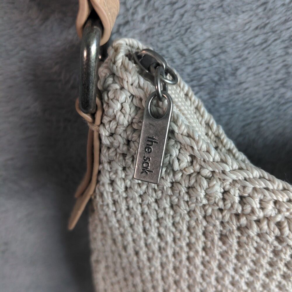 NWOT The Sak Sequoia Hobo Handbag Crochet Multi Beaded Boho Shoulder Bag Charms - Picture 10 of 10
